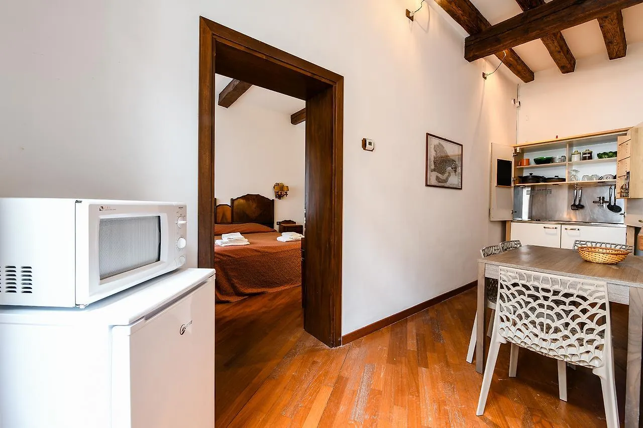 Apartment Casetta Rossa Venice